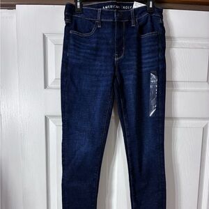 Brand new with tags American Eagle Dark Blue Jeggings size 6
